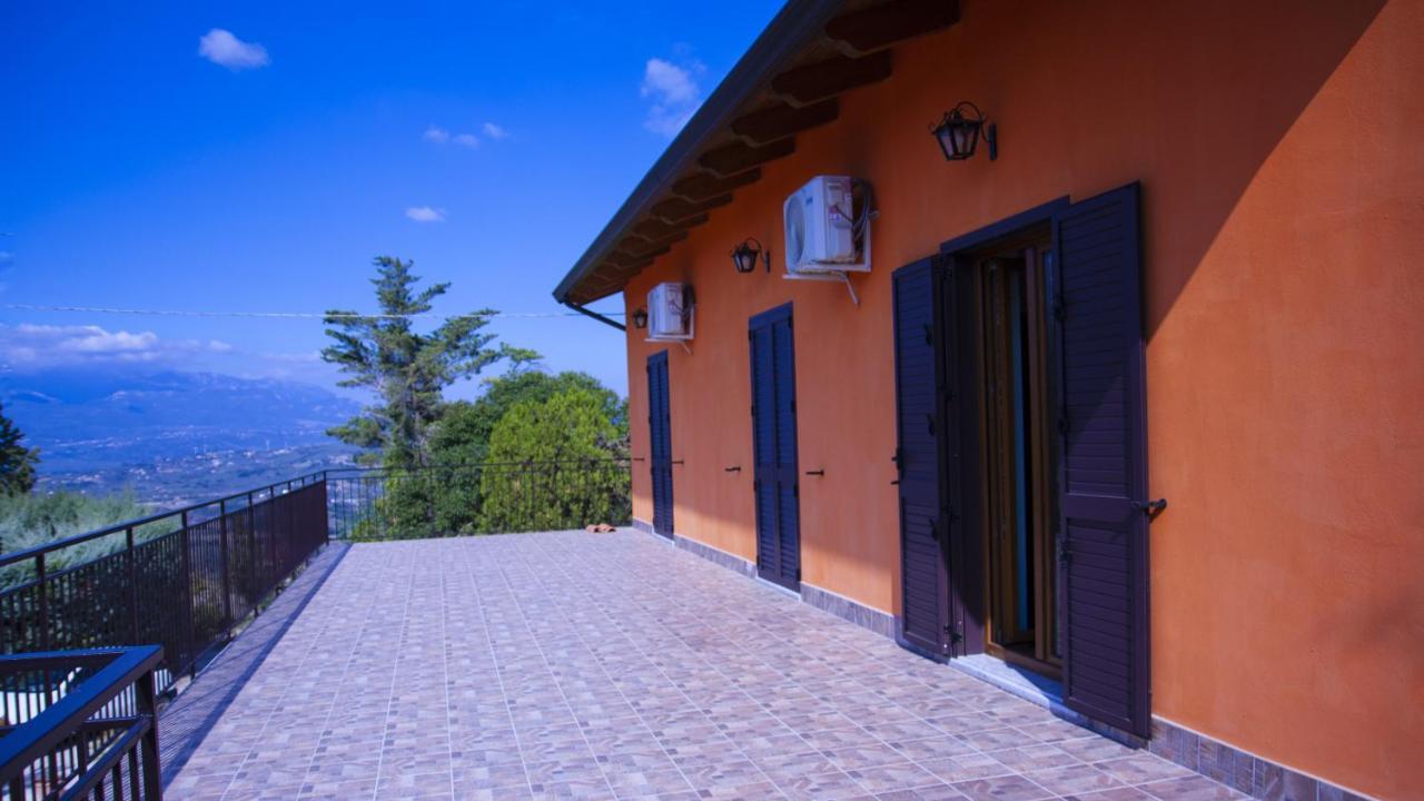La Casa Sulla Collina Bed and Breakfast Altavilla Silentina Buitenkant foto