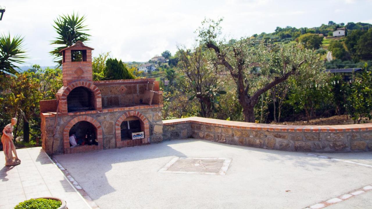 La Casa Sulla Collina Bed and Breakfast Altavilla Silentina Buitenkant foto